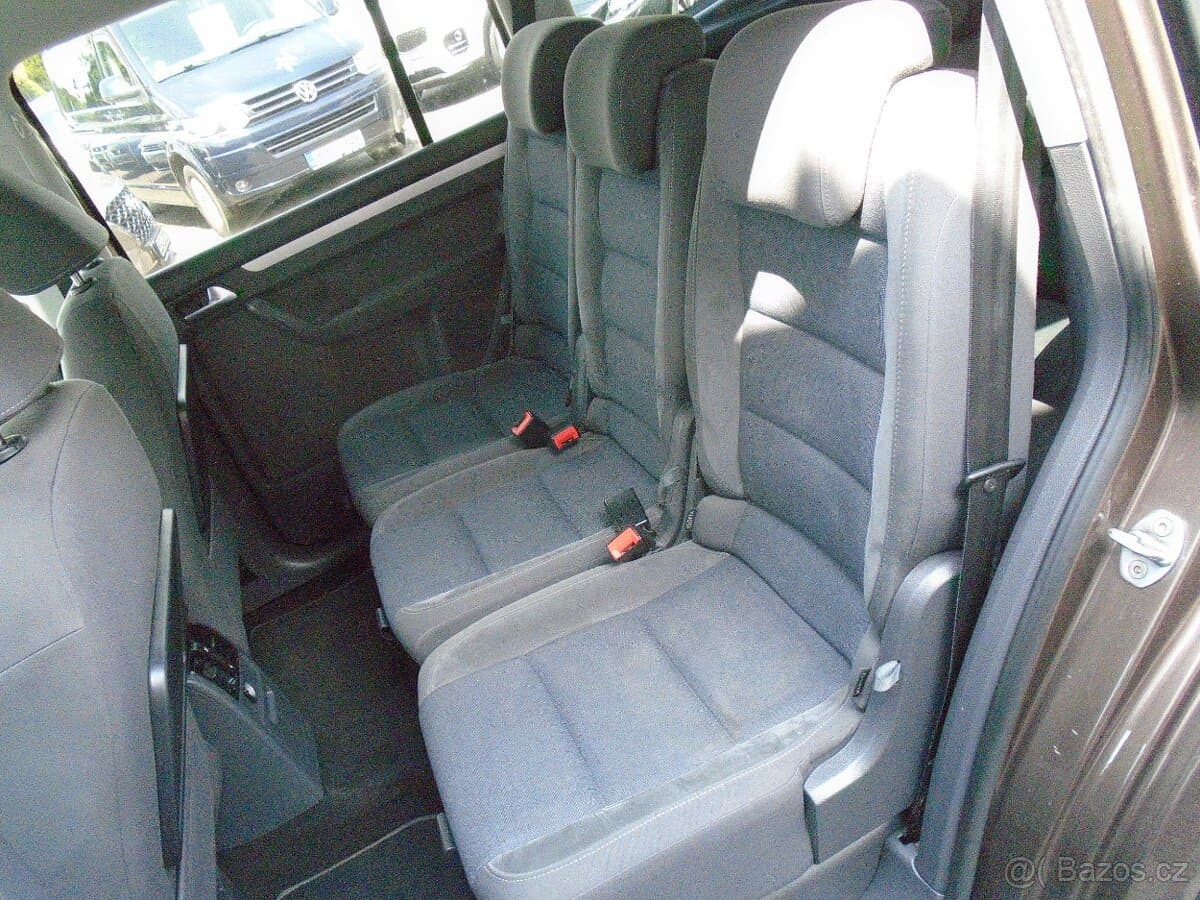 2012 Volkswagen TOURAN - 12