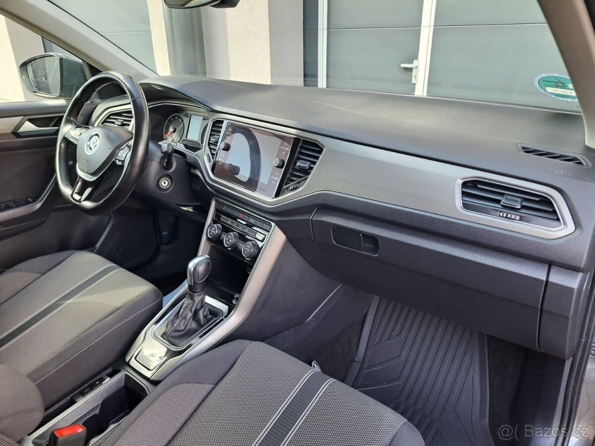 2022 Volkswagen T-ROC - 12