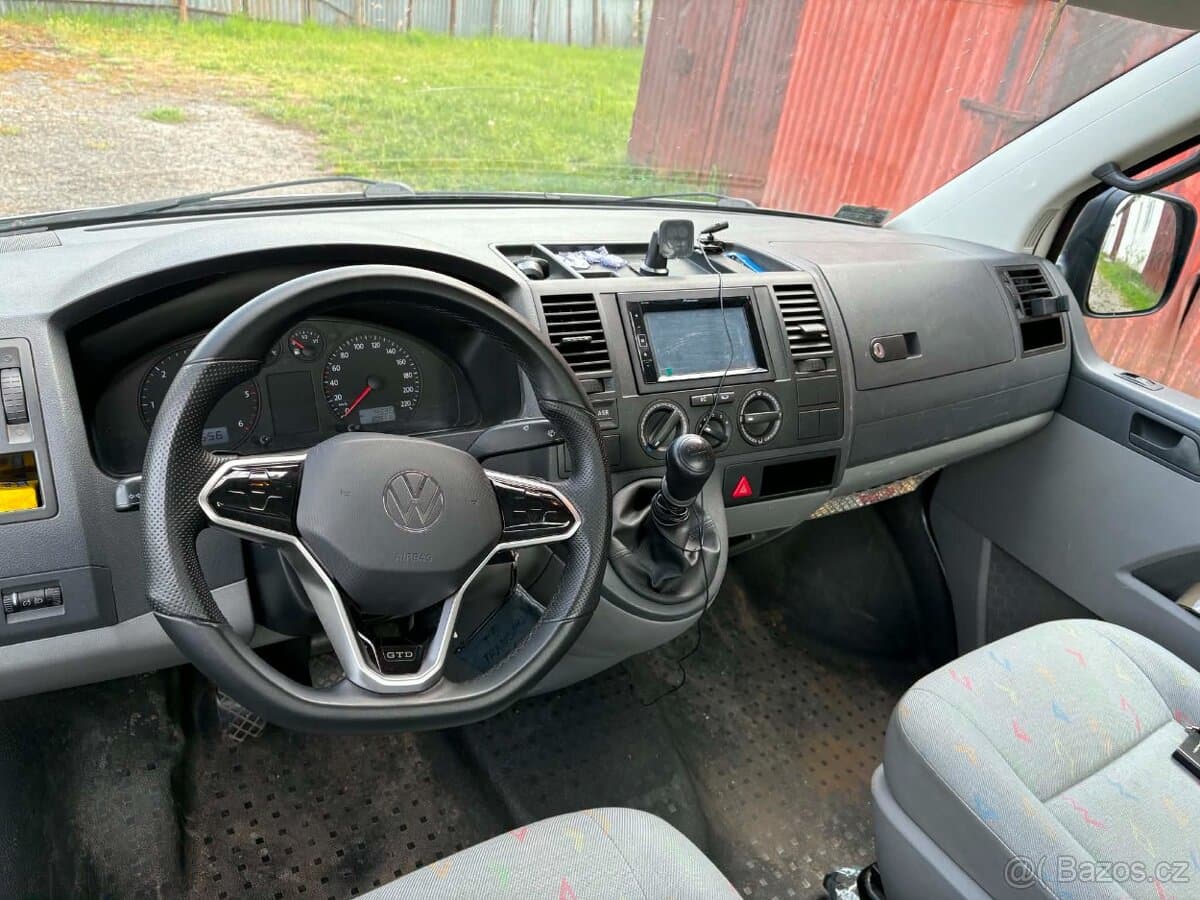 2005 Volkswagen TRANSPORTER - 12
