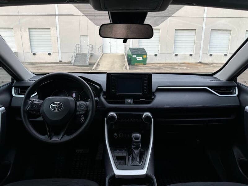 2021 Toyota RAV4 - 12