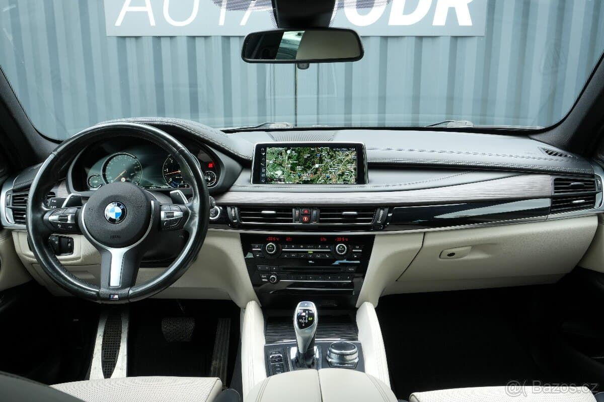 2017 BMW M5 - 12