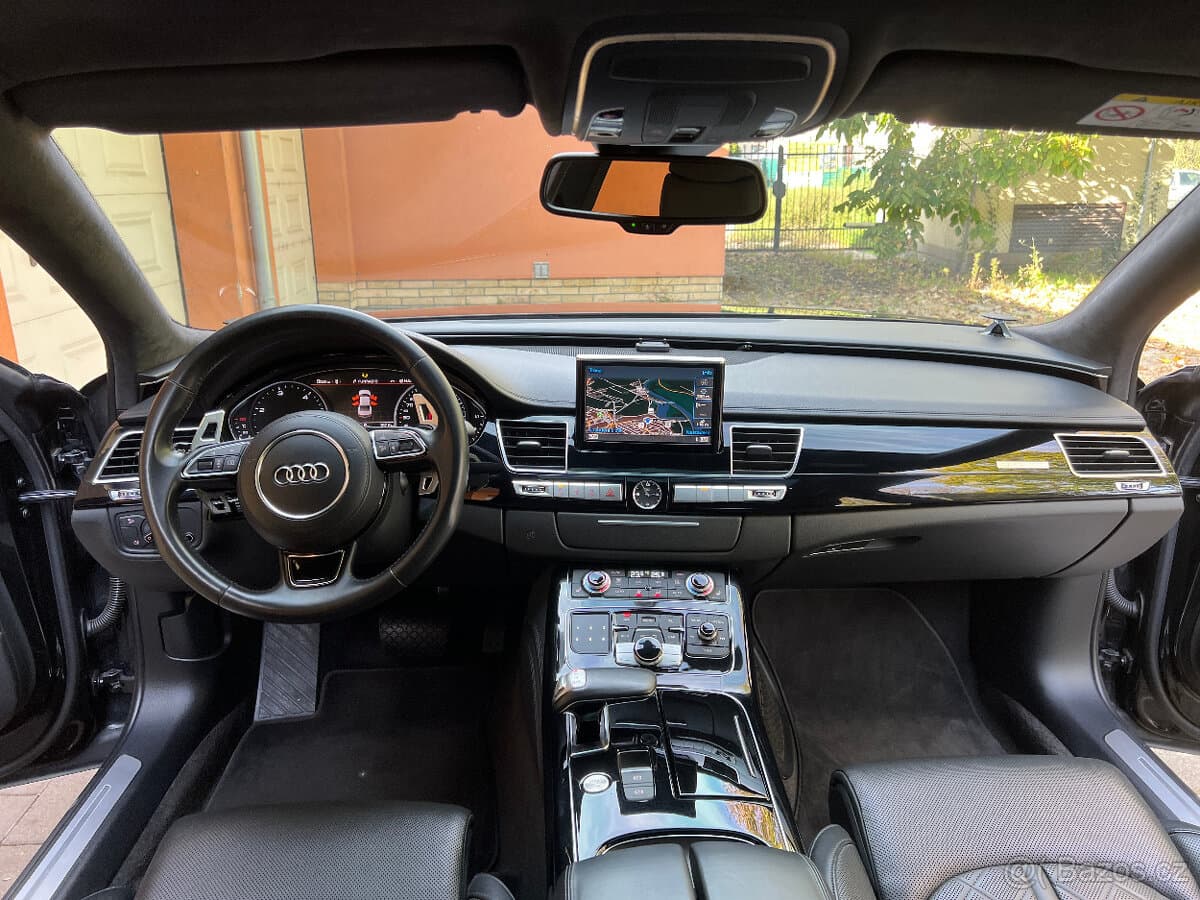 2016 Audi A8 - 12