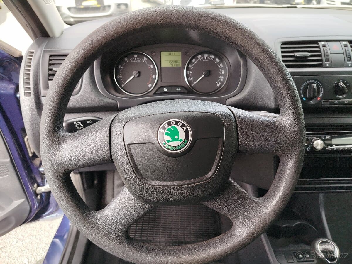 2010 Škoda FABIA - 12
