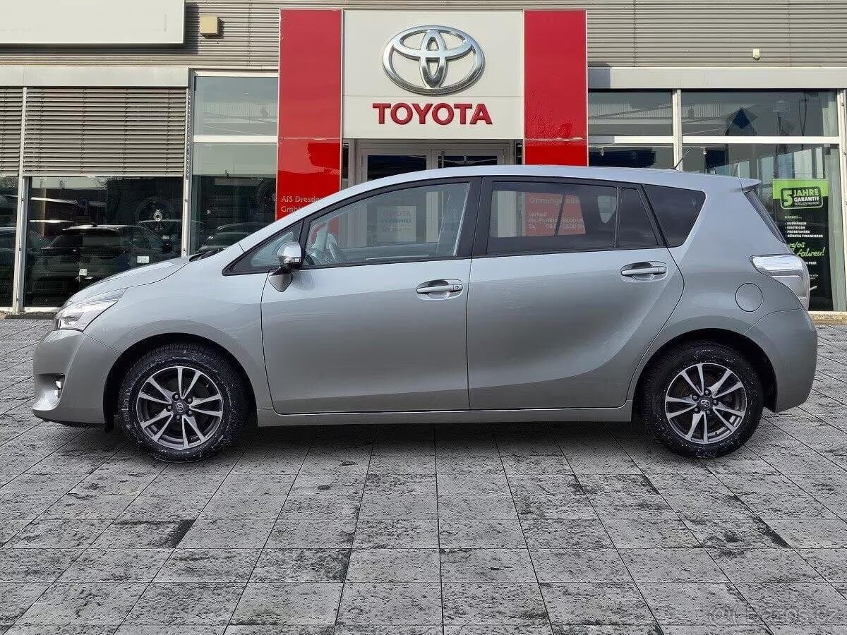 2014 Toyota VERSO - 12