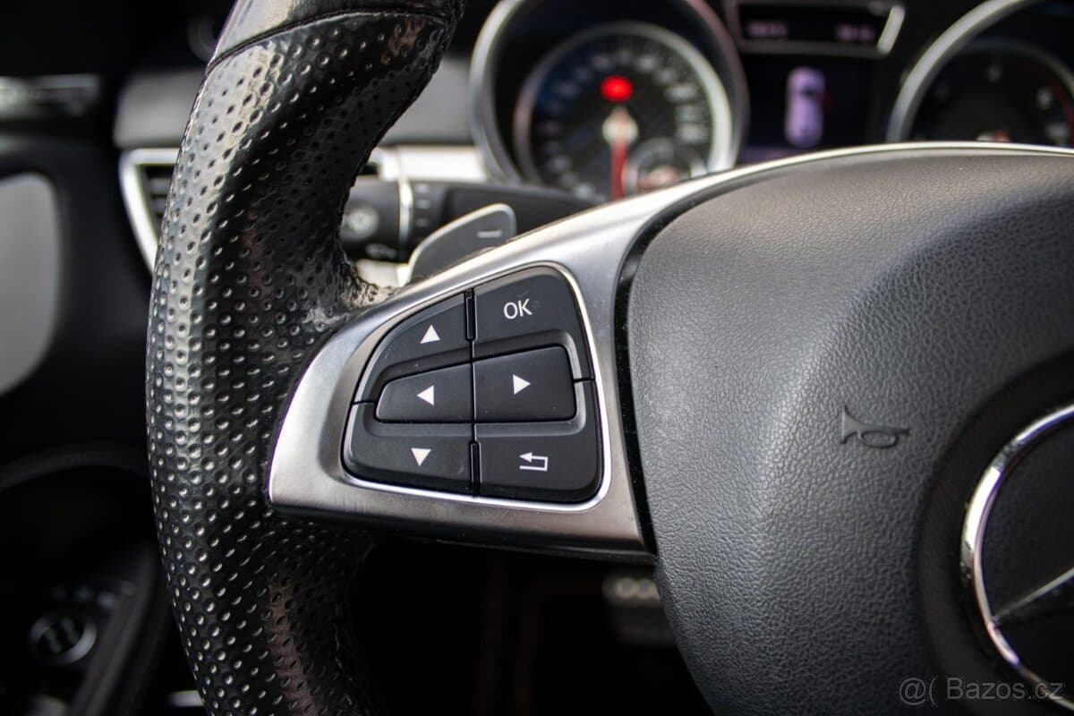 2019 Mercedes-Benz GL - 12
