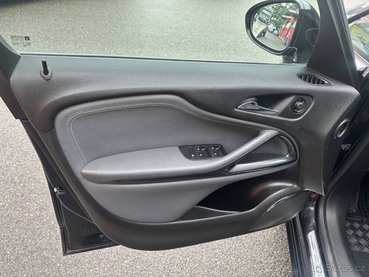 2014 Opel ZAFIRA - 12