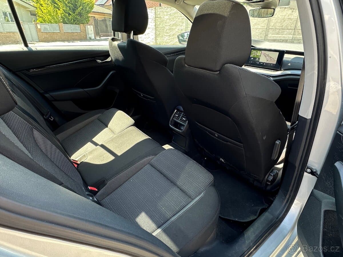 2021 Škoda OCTAVIA - 12
