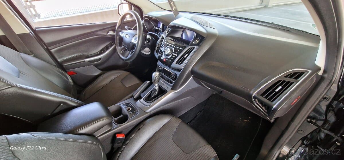 2013 Ford FOCUS - 12