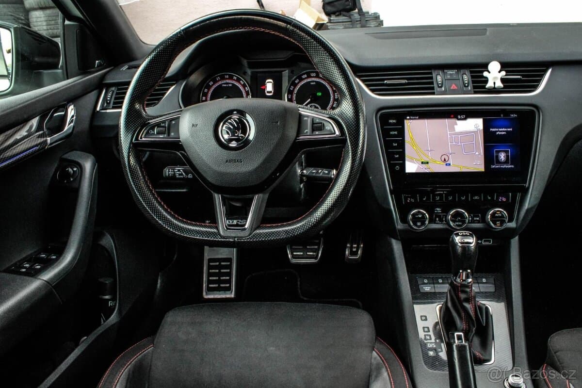 2017 Škoda OCTAVIA - 12