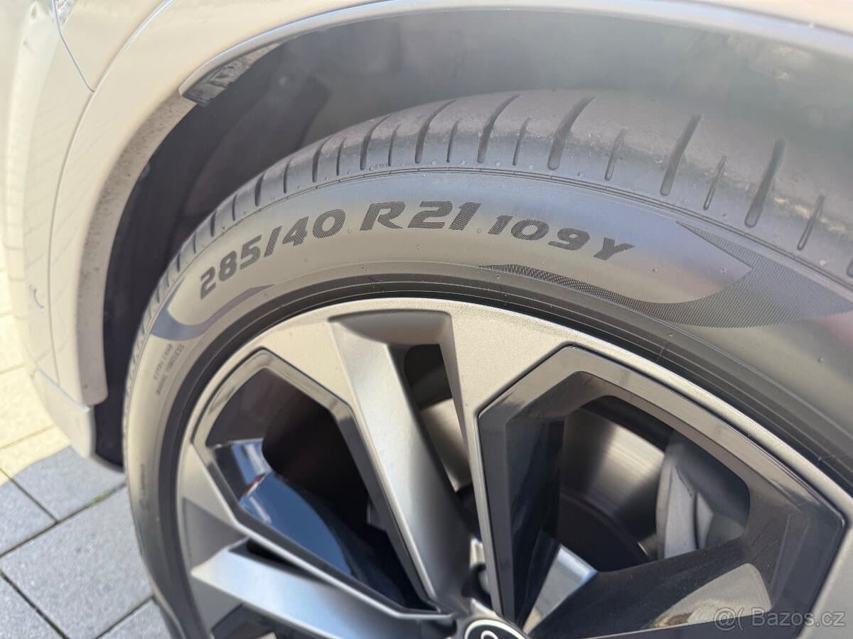 2025 Audi Q7 - 12