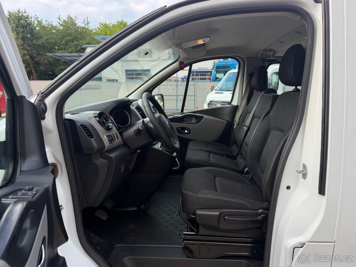 2017 Renault TRAFIC - 12