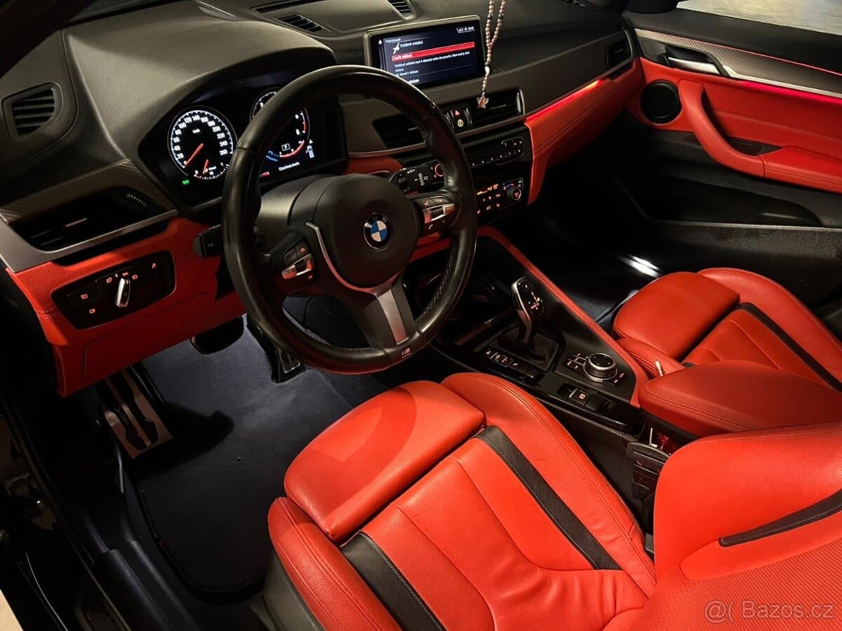 2020 BMW X2 - 12