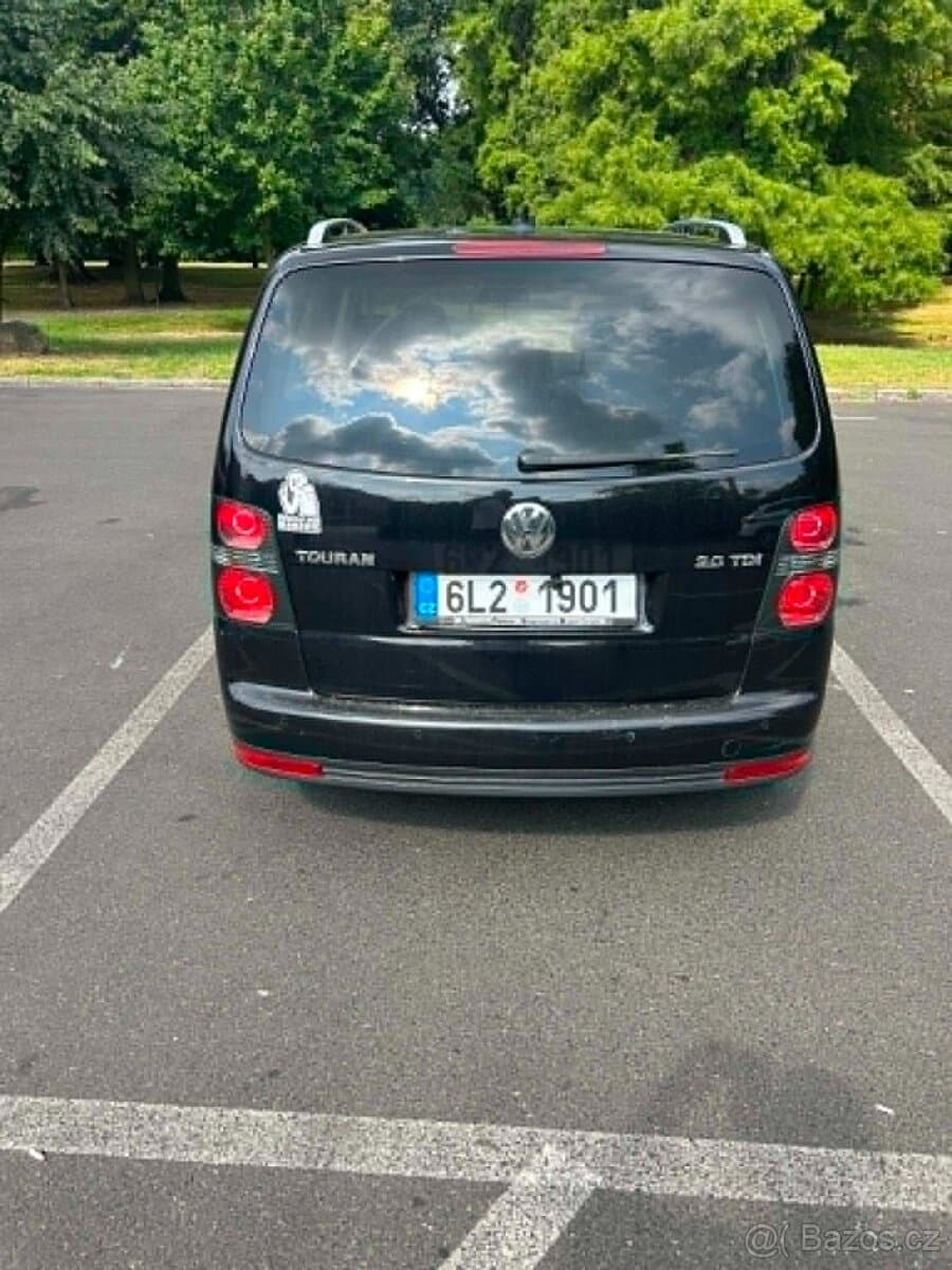 Volkswagen TOURAN - 12
