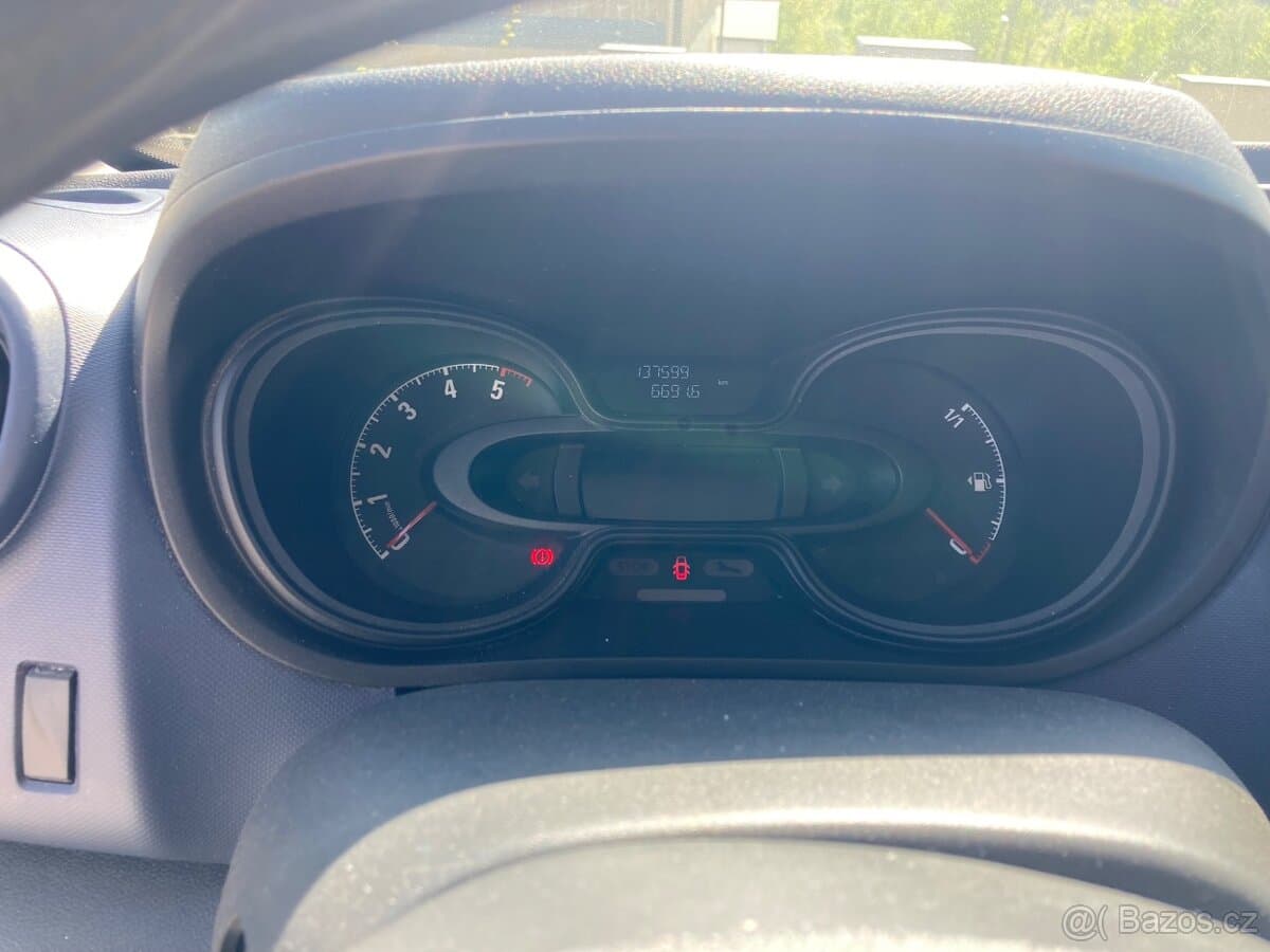 2019 Opel VIVARO - 12