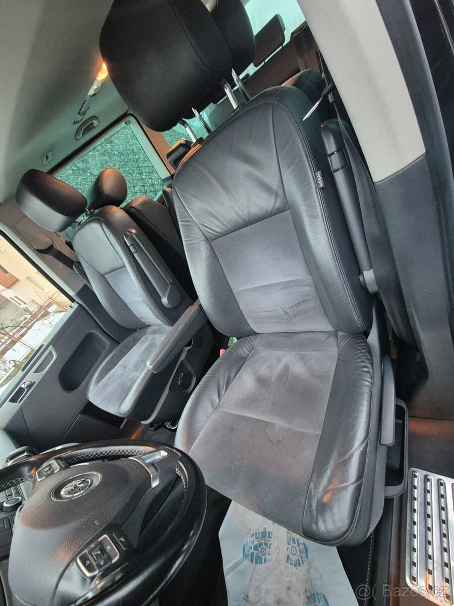 2014 Volkswagen MULTIVAN - 12
