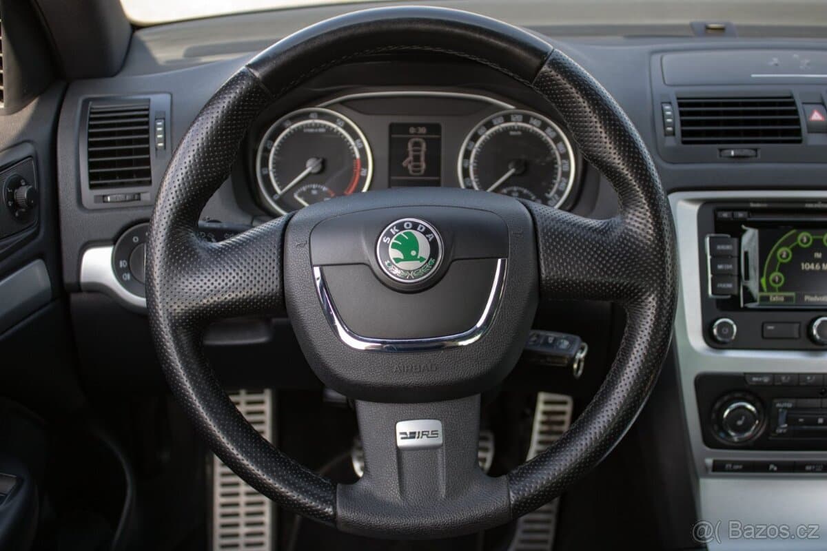 Škoda OCTAVIA - 12