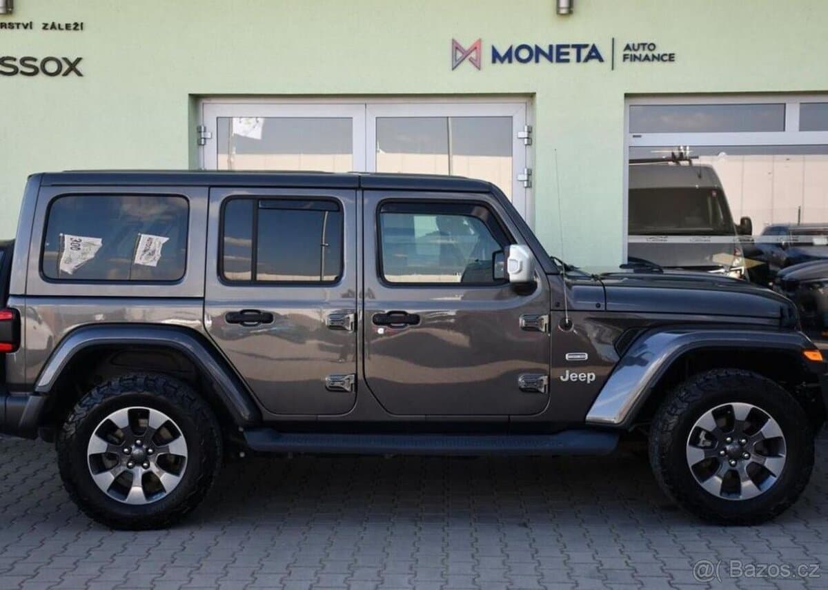 2019 Jeep WRANGLER - 12