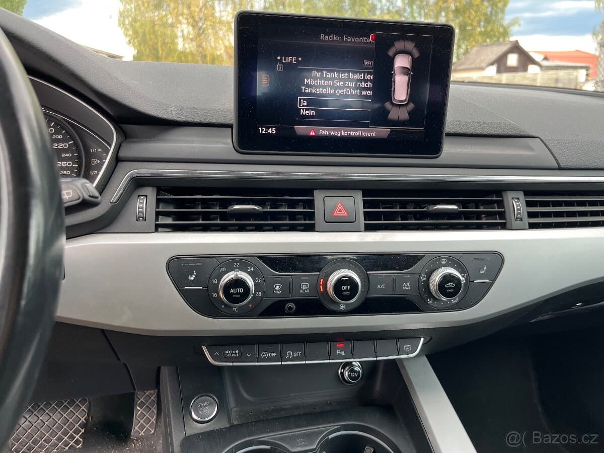 2016 Audi A4 - 12