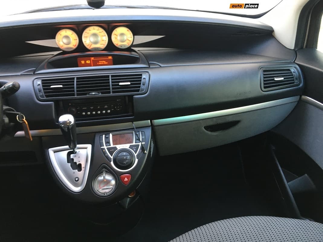 2009 Peugeot 807 - 12