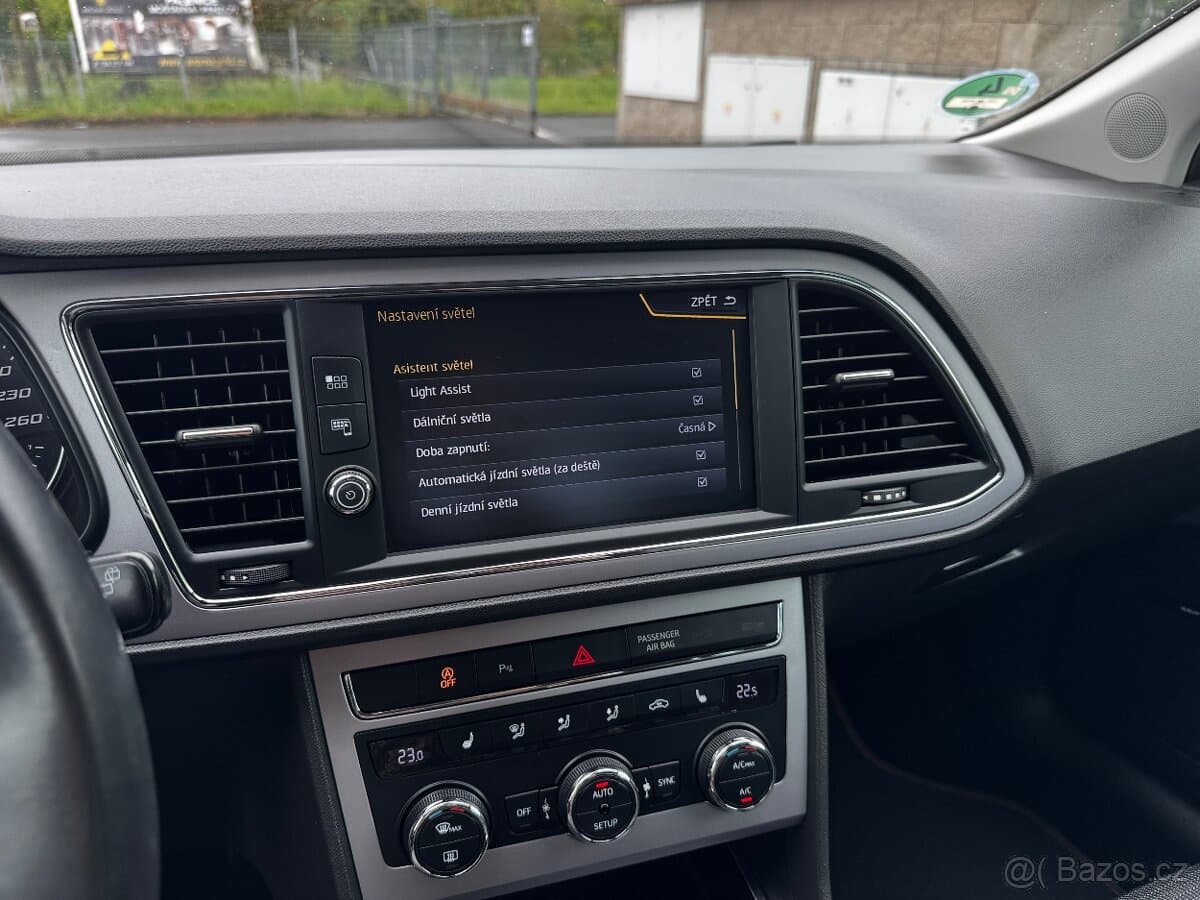2017 Seat LEON - 12