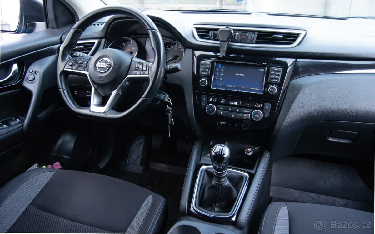 2018 Nissan QASHQAI - 12