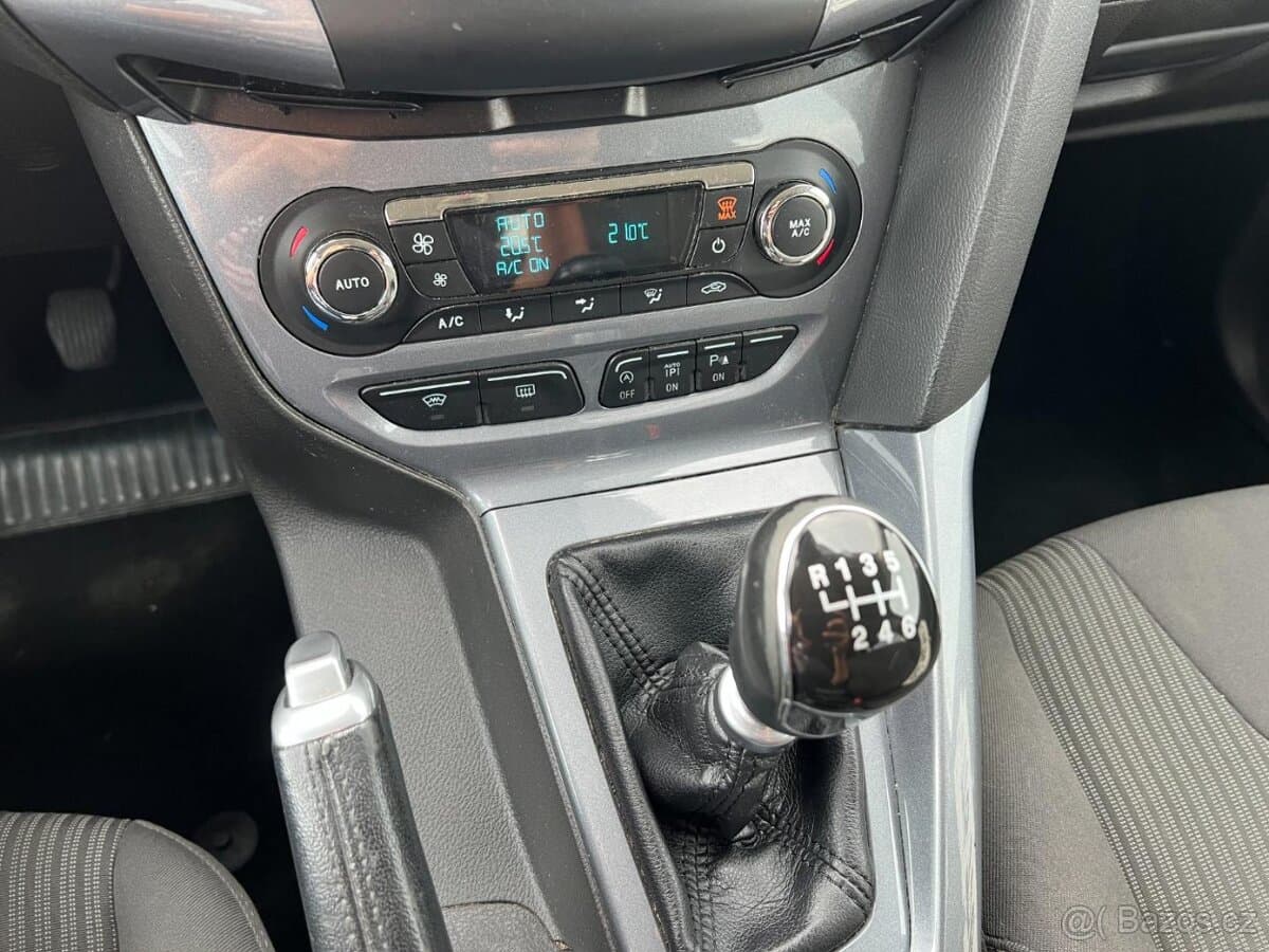 Ford FOCUS - 12