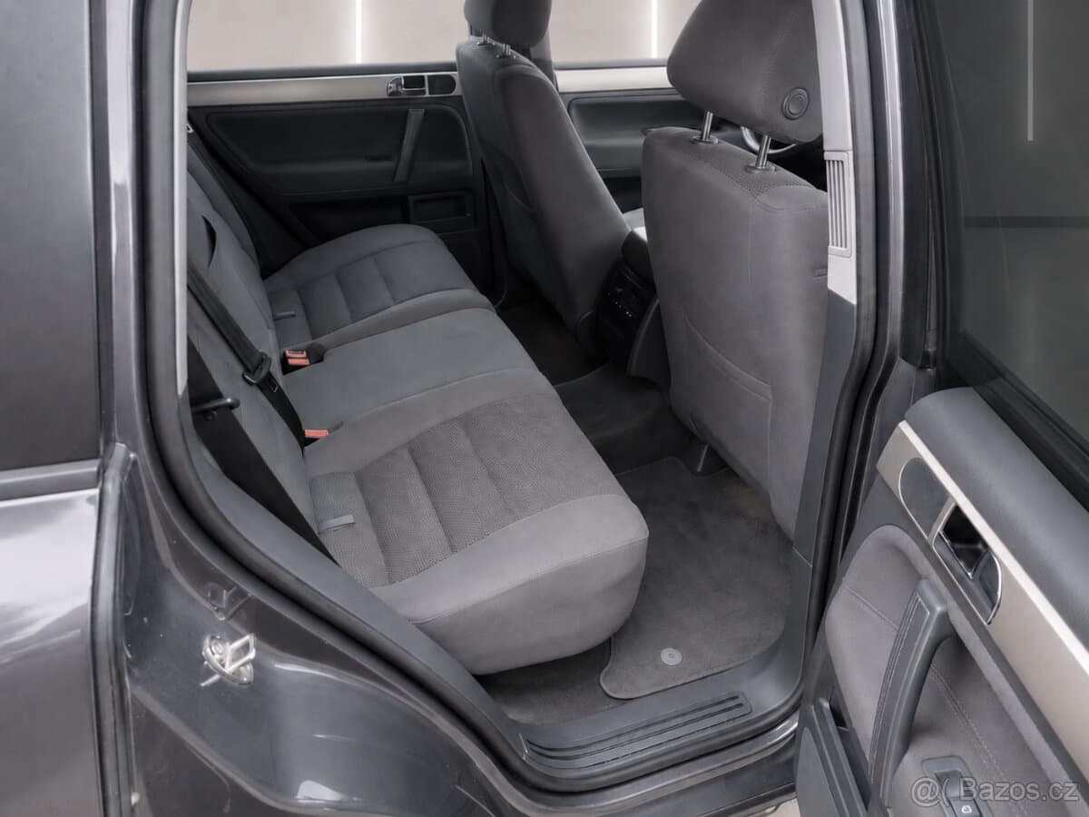 2008 Volkswagen TOUAREG - 12