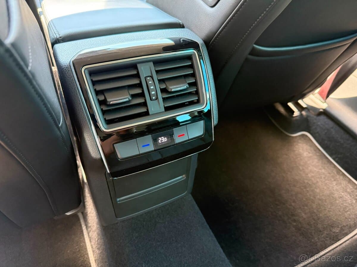 2023 Škoda SUPERB - 12