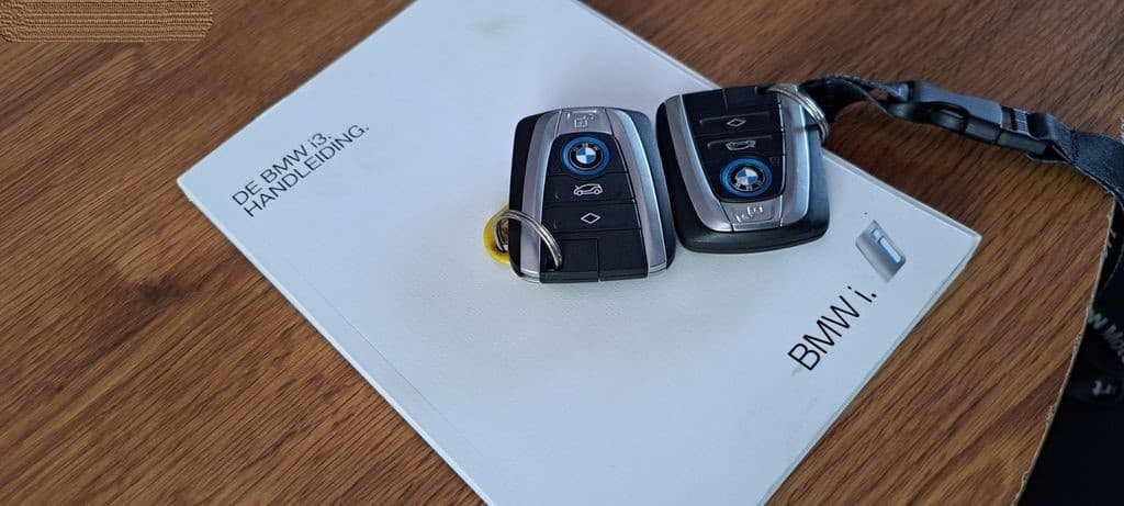 2015 BMW i3 - 12