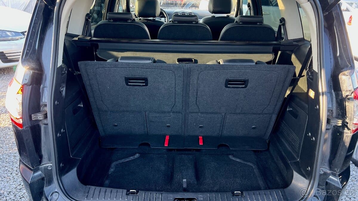 2013 Ford S-MAX - 12