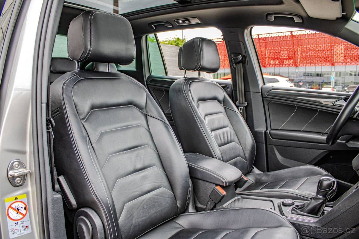 2018 Volkswagen TIGUAN - 12