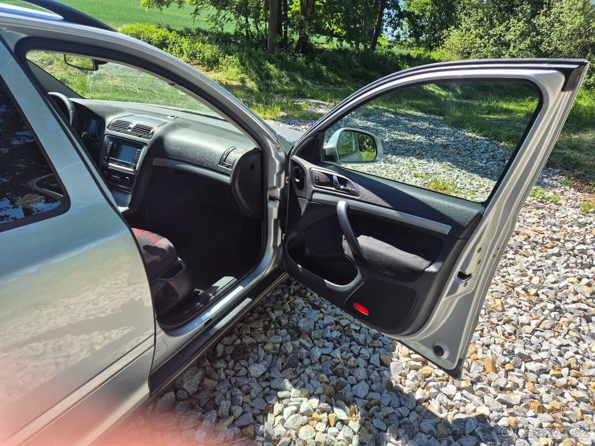 2009 Škoda OCTAVIA - 12