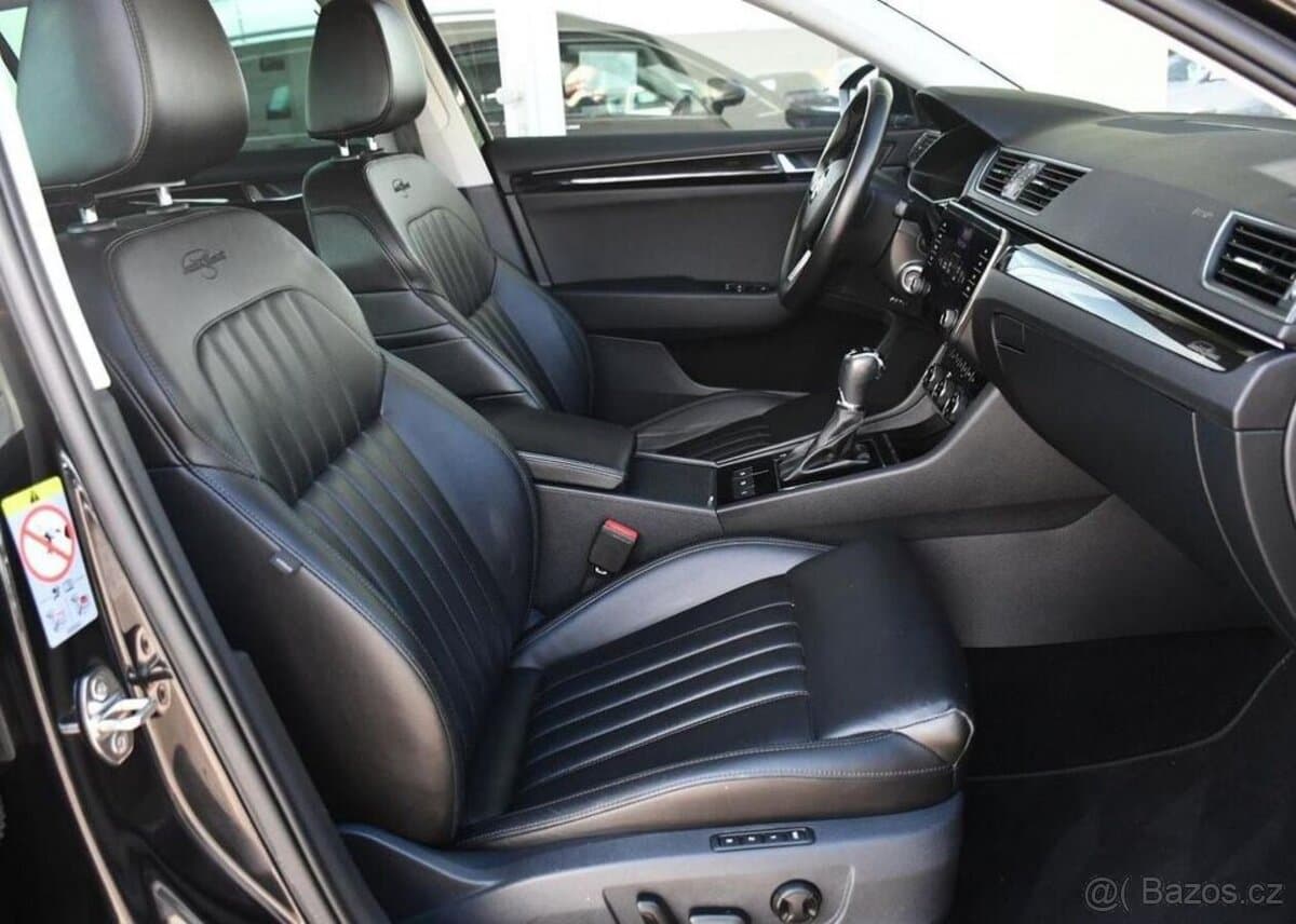 2018 Škoda SUPERB - 12
