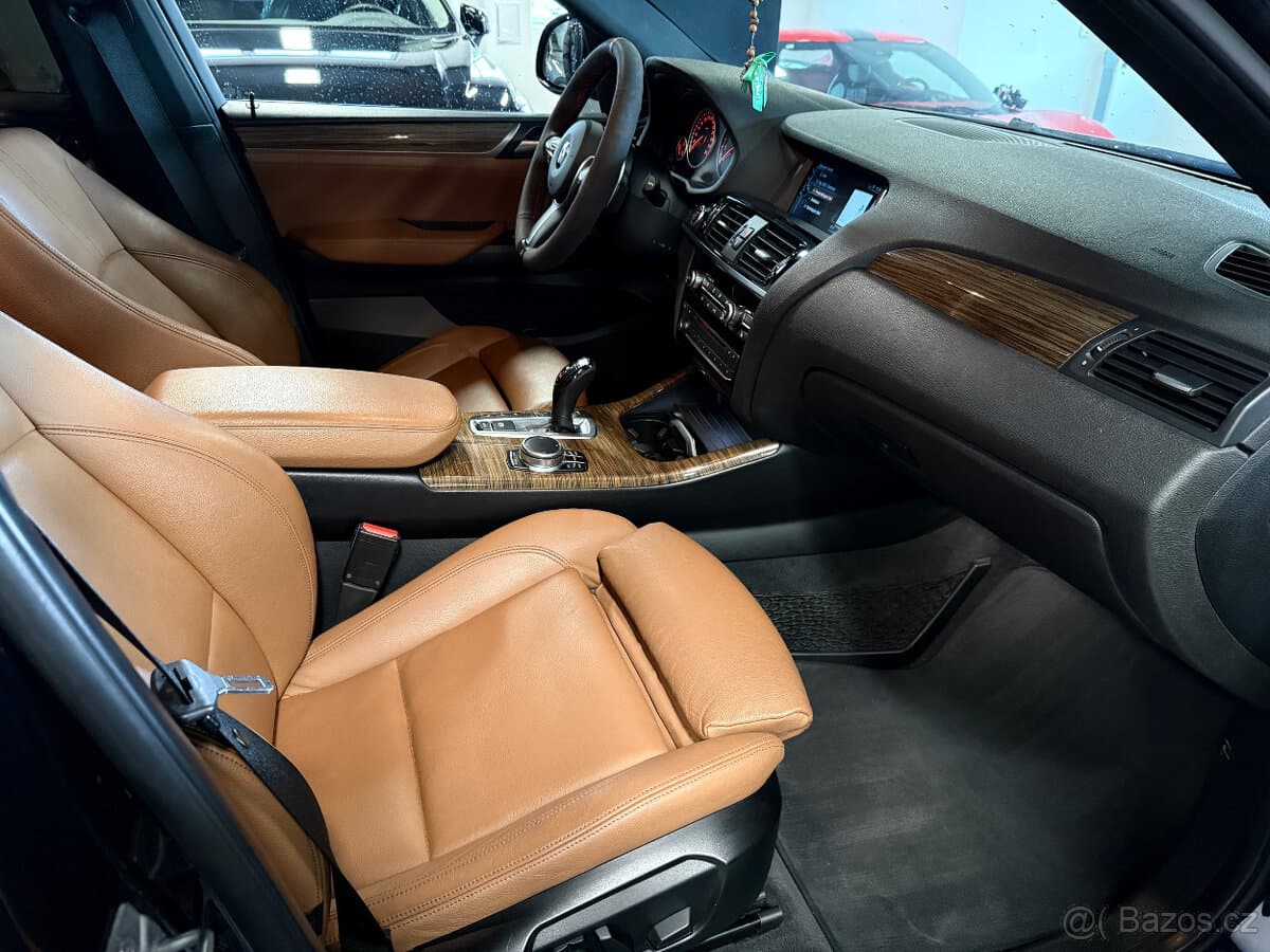 2017 BMW X4 - 12