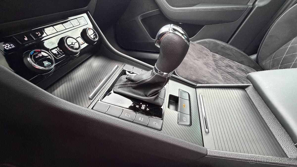 2021 Škoda SUPERB - 12