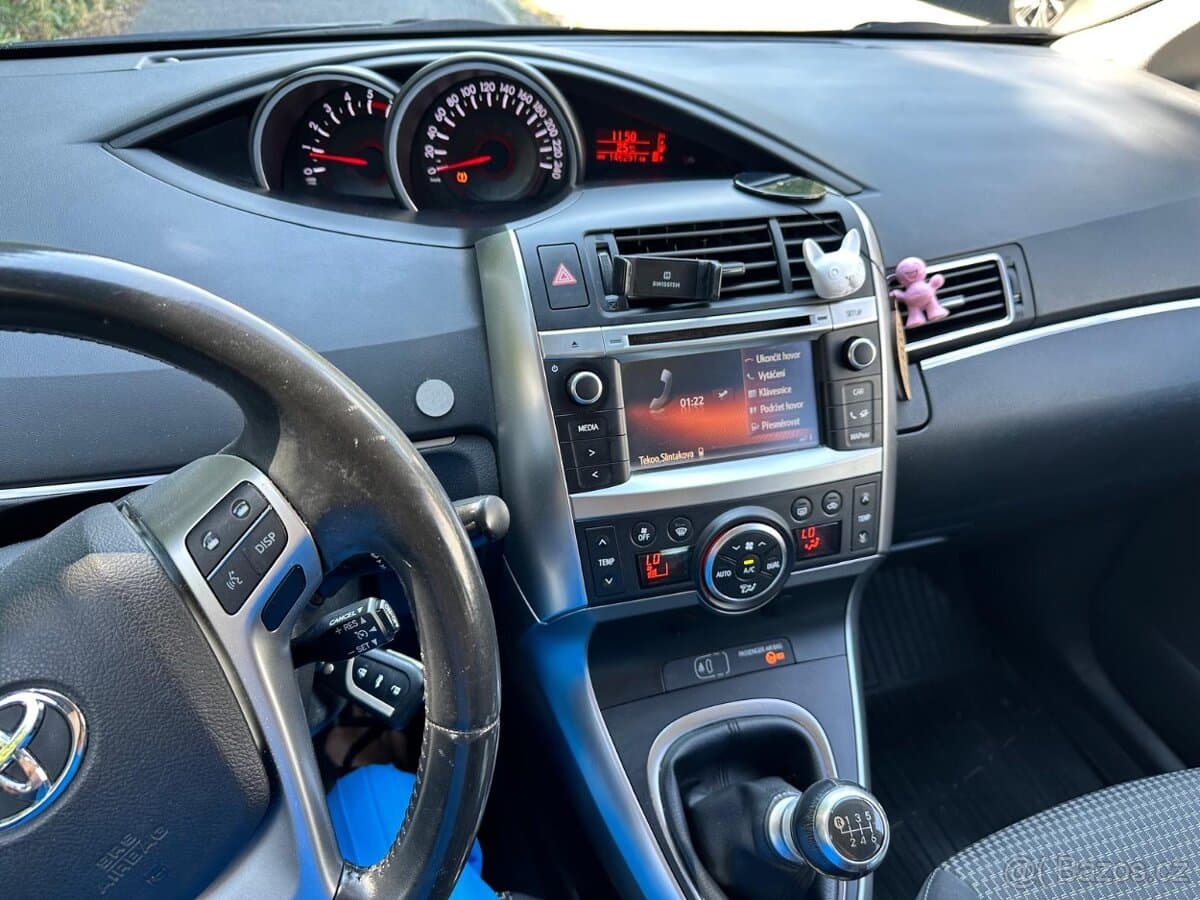 2015 Toyota VERSO - 12