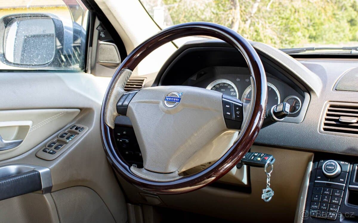 2012 Volvo XC90 - 12