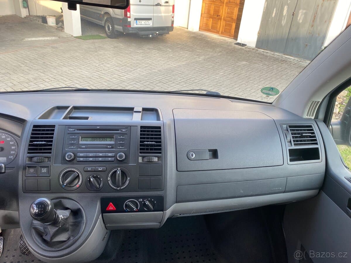2007 Volkswagen TRANSPORTER - 12
