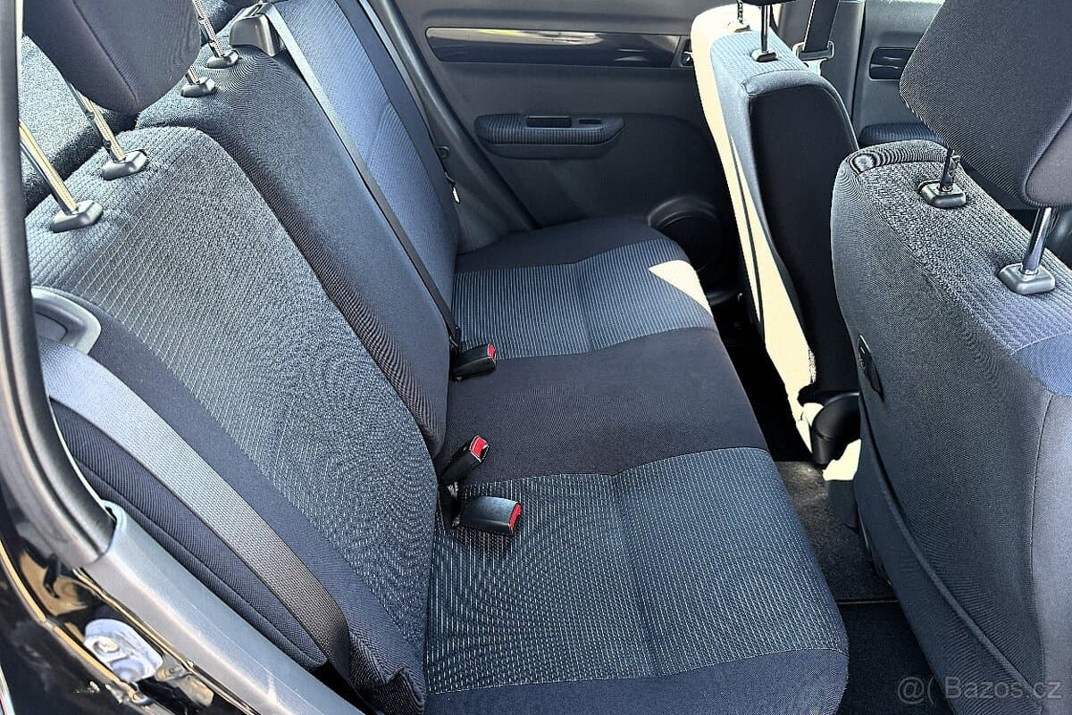 2009 Suzuki SWIFT - 12
