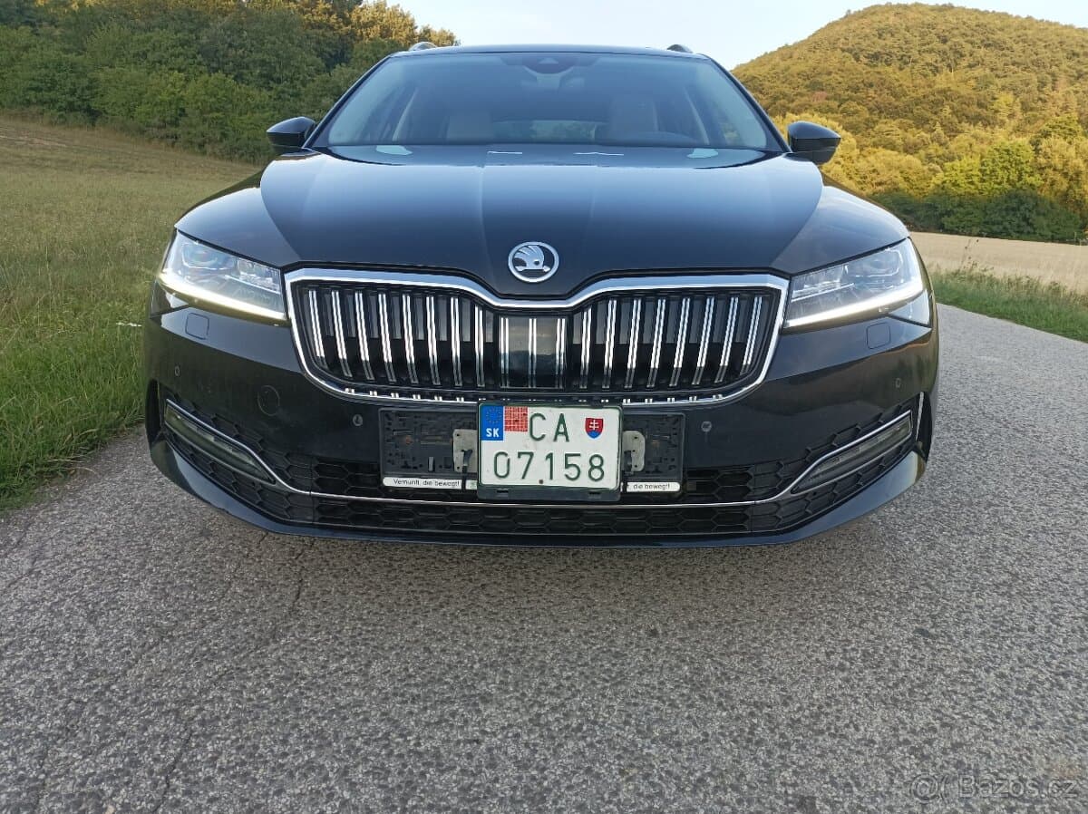 2021 Škoda SUPERB - 12