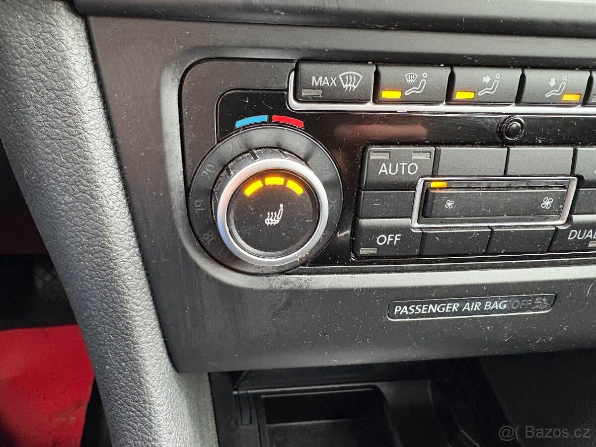 2009 Volkswagen GOLF - 12