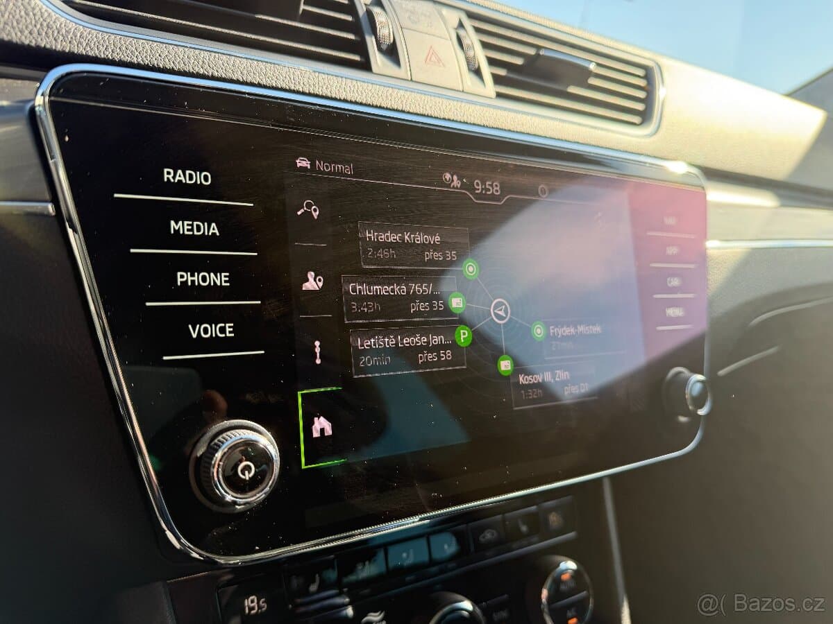 2022 Škoda SUPERB - 12