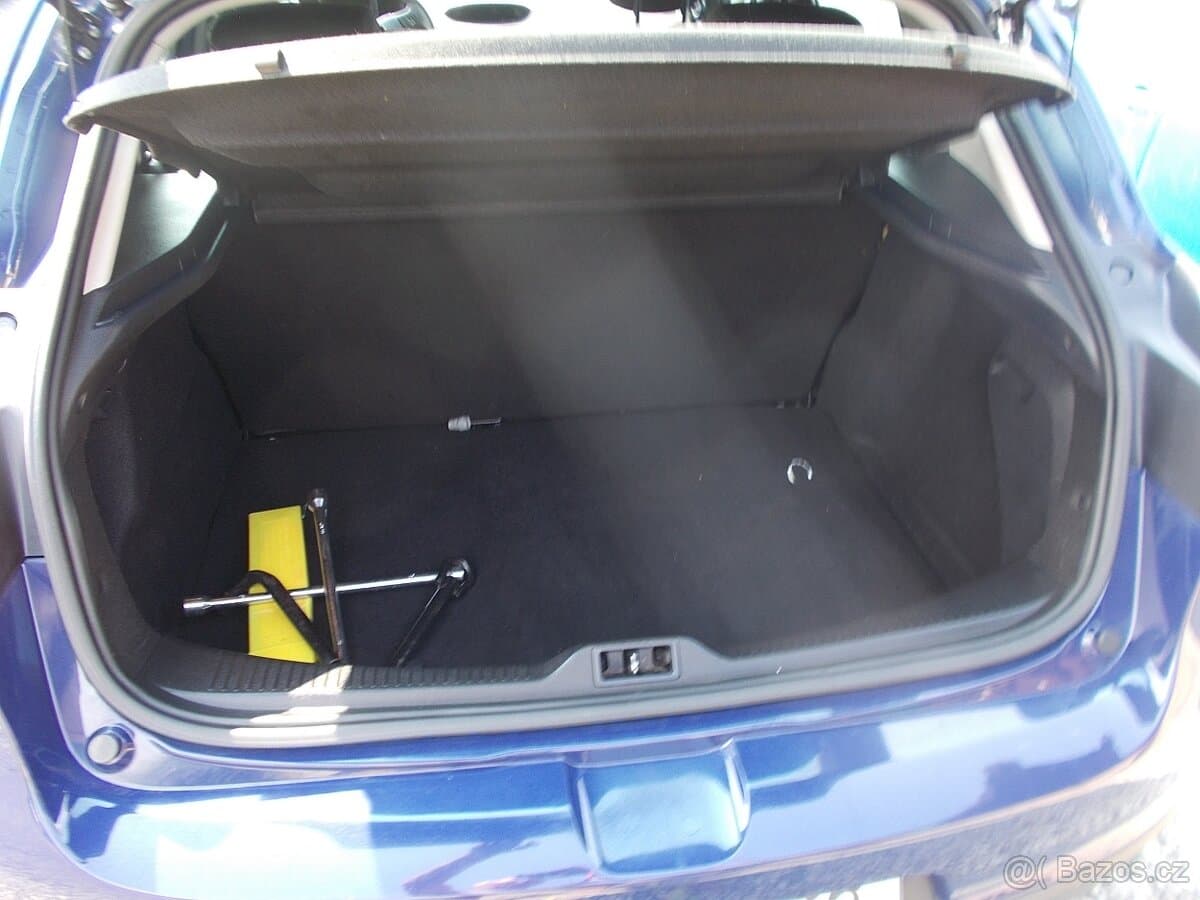 2010 Renault MEGANE - 12