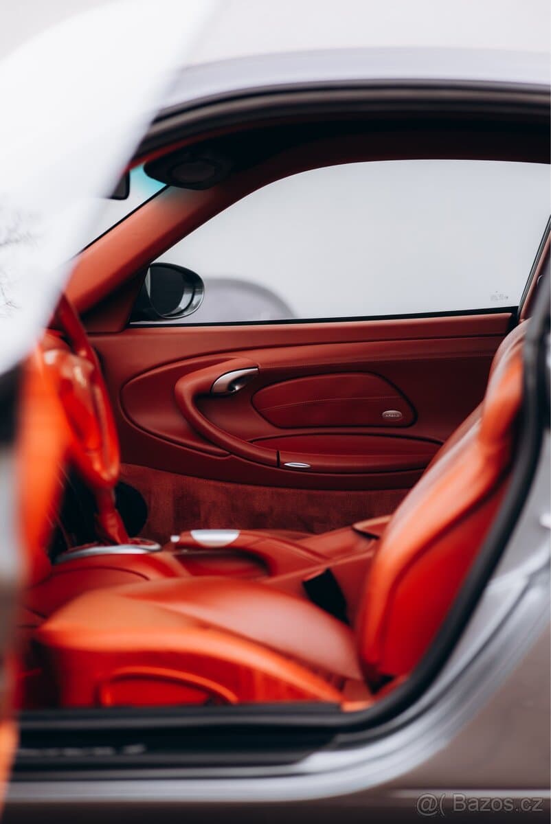 Porsche 911 - 12