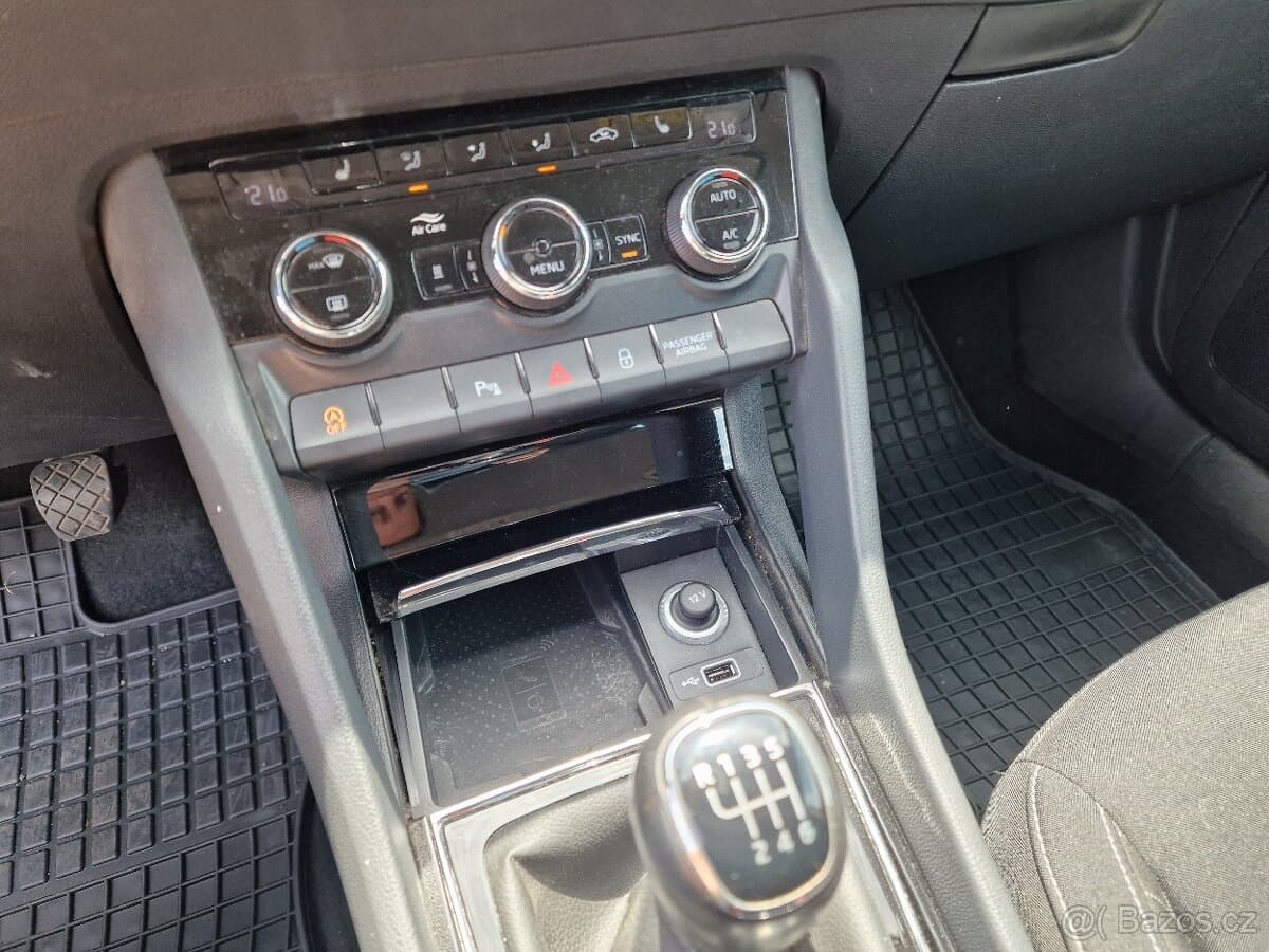 2018 Škoda KAROQ - 12