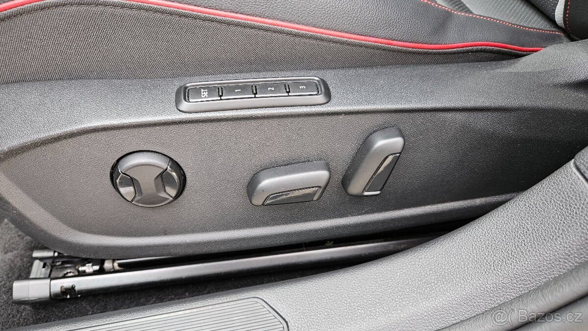 2023 Volkswagen GOLF - 12