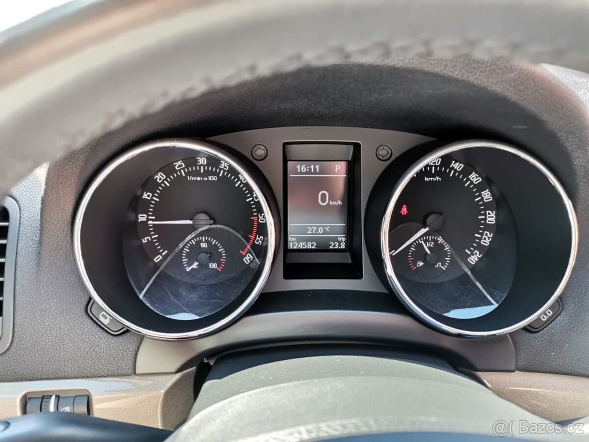 2014 Škoda YETI - 12