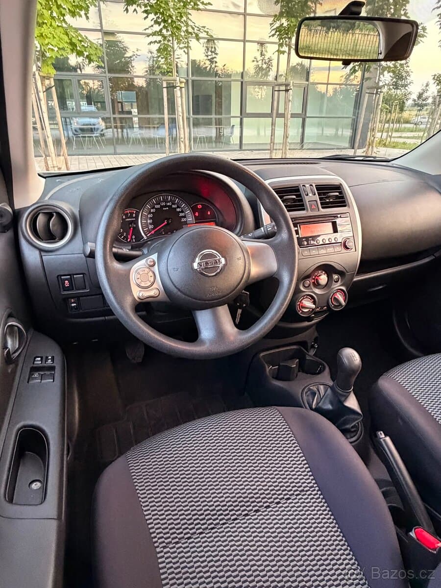 2015 Nissan MICRA - 12