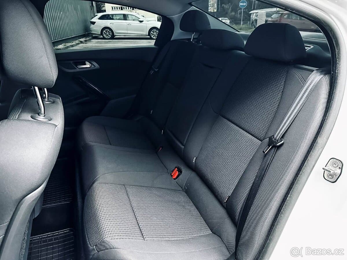 2014 Peugeot 508 - 12
