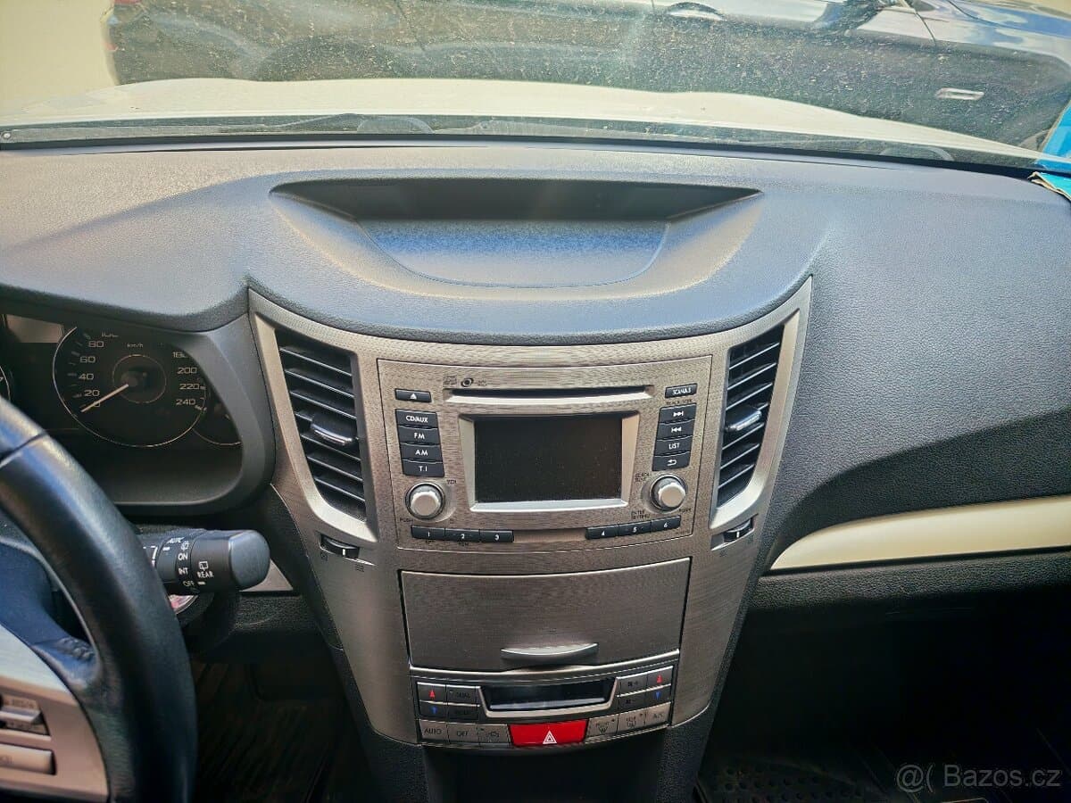 2013 Subaru OUTBACK - 12